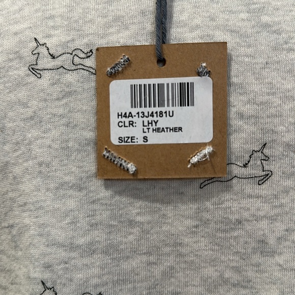 Hello Nite Los Angeles Loungewear Top with Unicorn Print - Picture 4 of 4